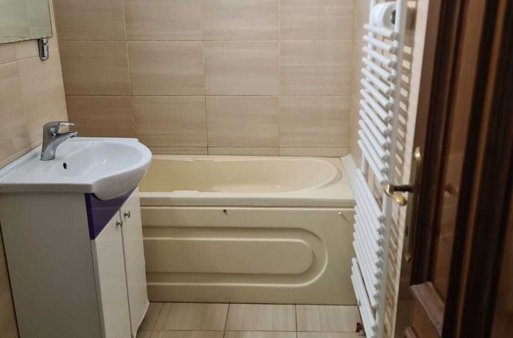 Apartament 2 camere de vanzare COMPLEX STUDENTESC - Timis anunturi imobiliare Timis