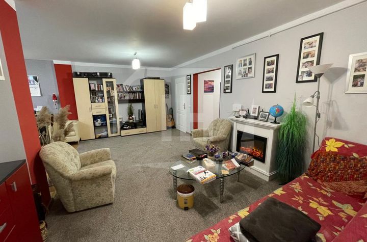 Apartament 3 camere de vanzare CLUJ-NAPOCA - Cluj anunturi imobiliare Cluj