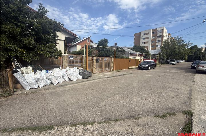 Vilă - 6 camere de vanzare BISTRITA LAC - Bacau anunturi imobiliare Bacau