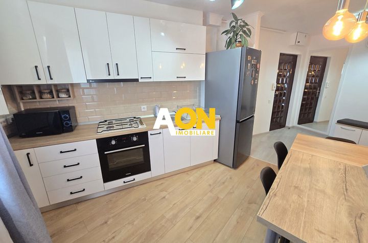 Apartament 2 Camere Decomandat Cetate, Complet Renovat si Mobilat anunturi imobiliare Alba
