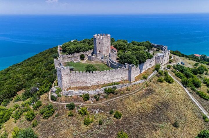 Teren 750 mp în Pieria, la 300 m de mare anunturi imobiliare Grecia