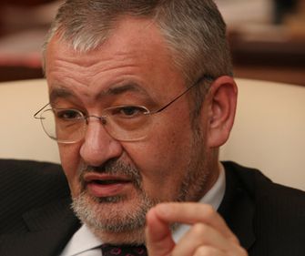 Noul program Prima Casa ar putea fi aplicat de luni