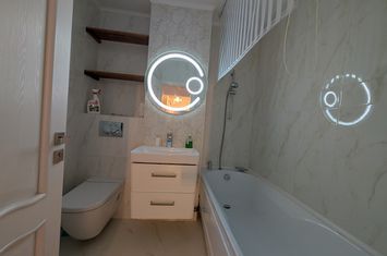 Apartament 2 camere de inchiriat BACAU - Bacau anunturi imobiliare Bacau