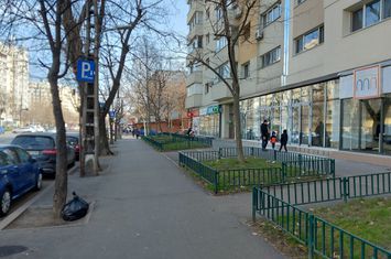 Spatii comerciale bulevardul Basarabia 70,124 mp,194 mp anunturi imobiliare Bucuresti