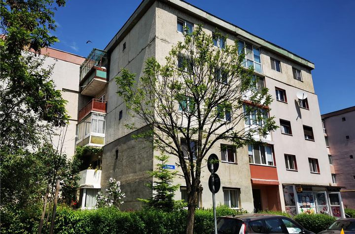 Apartament 3 camere de inchiriat BARTOLOMEU - Brasov anunturi imobiliare Brasov