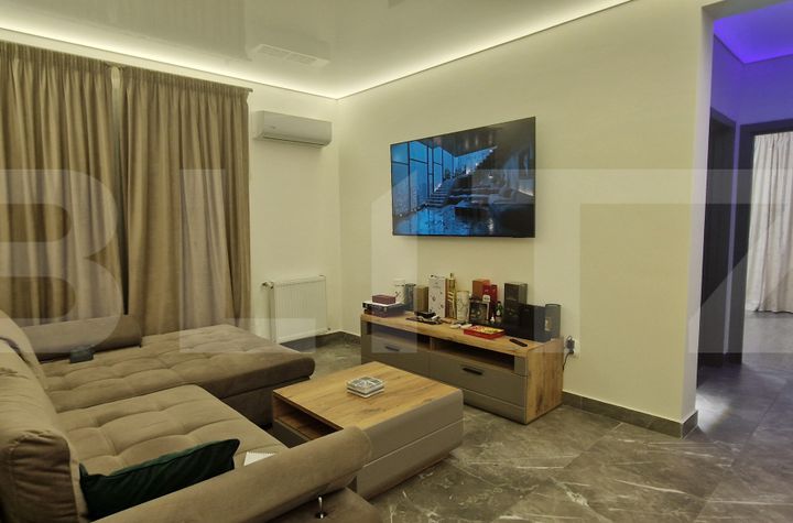 Apartament 3 camere de vanzare FLORESTI - Cluj anunturi imobiliare Cluj