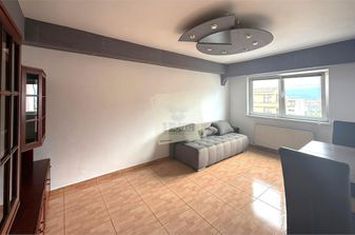 Apartament 3 camere de vanzare CENTRAL - Sibiu anunturi imobiliare Sibiu