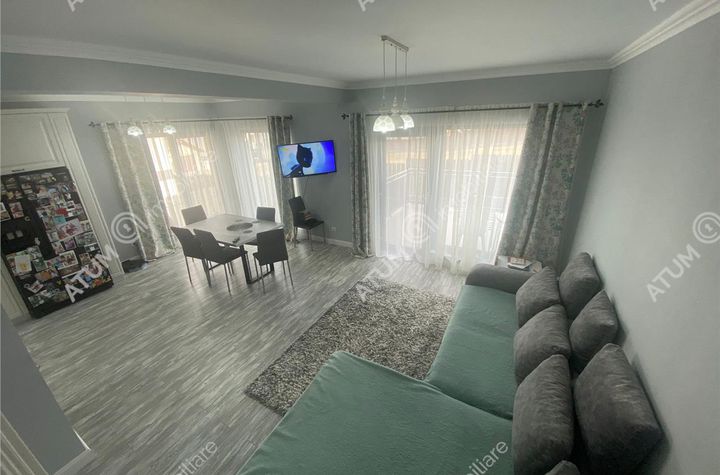 Vilă - 5 camere de vanzare CISNADIE - Sibiu anunturi imobiliare Sibiu