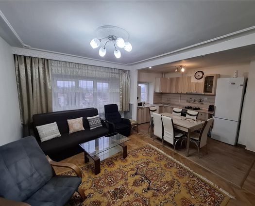 Apartament 3 camere Central, 67 mp