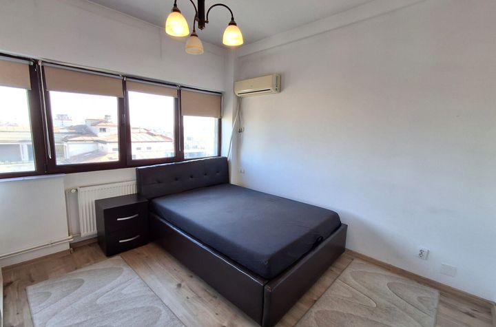 Garsonieră dublă ultracentrală – Bulevardul Carol  Nr. 62. anunturi imobiliare Bucuresti