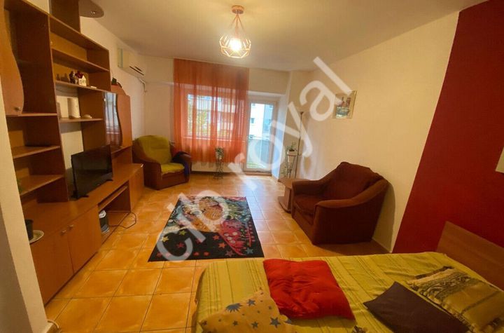 Inchiriez garsoniera zona Nerva Traian, Str. Vasile Carlova,la 10 minute metrou Timpuri Noi-Mall Vitan. anunturi imobiliare Bucuresti