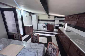 Vilă - 3 camere de inchiriat TARGU-JIU - Gorj anunturi imobiliare Gorj