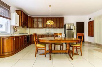 3 camere+optiune 4, 2 balcoane,garaj,Macesului,Buna Ziua, Comision 0 anunturi imobiliare Cluj