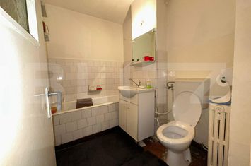 Apartament 3 camere de vanzare DEVA - Hunedoara anunturi imobiliare Hunedoara