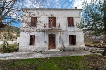 Casă 2 niveluri, 210 mp în Φίλιπποι (Kavala) anunturi imobiliare Grecia