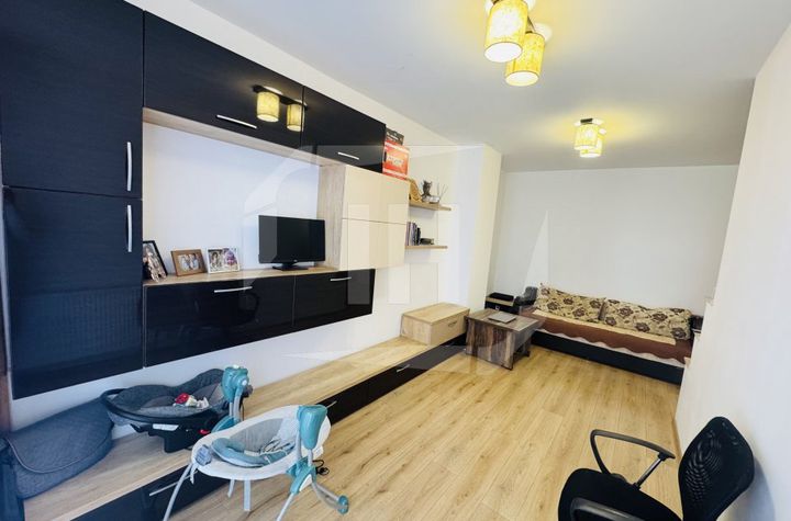 Apartament 3 camere de vanzare CLUJ-NAPOCA - Cluj anunturi imobiliare Cluj