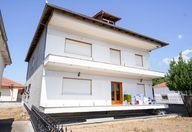 140.000 €, Vilă