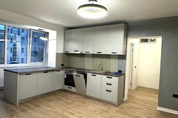 Apartament 3 camere de vanzare TRACTORU - Brasov anunturi imobiliare Brasov