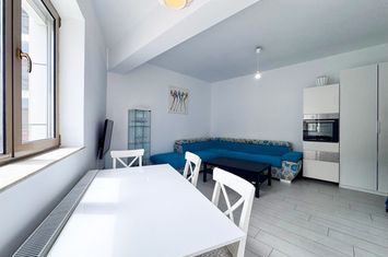 Apartament 2 camere de vanzare MAMAIA - Constanta anunturi imobiliare Constanta