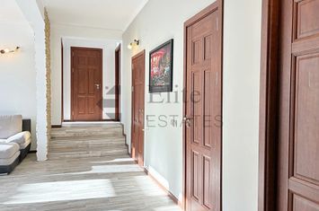 Casa premium cu 600 mp teren in Nojorid anunturi imobiliare Bihor