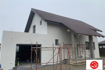 Vilă - 4 camere de vanzare SANCRAIU DE MURES - Mures anunturi imobiliare Mures