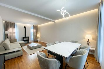 COMPLEX VILE- INVESTITIE-SCOALA AMERICANA! anunturi imobiliare Bucuresti
