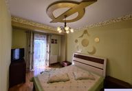 400 €, Apartament 2 camere