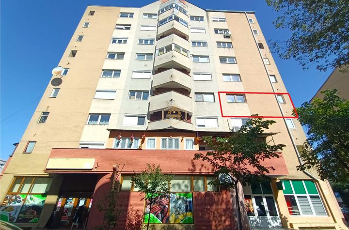 Apartament 4 camere de inchiriat MICRO 16 - Satu Mare anunturi imobiliare Satu Mare