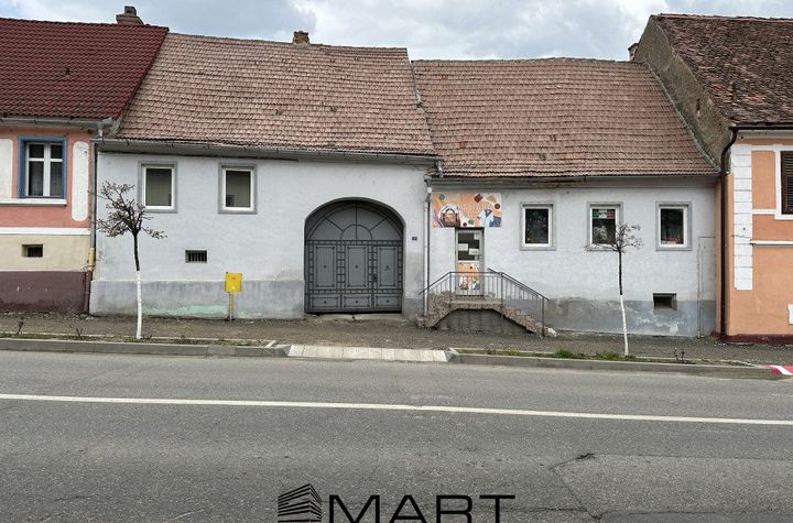Casă - 8 camere de vanzare CISNADIE - Sibiu anunturi imobiliare Sibiu