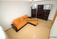 275 €, Apartament 2 camere