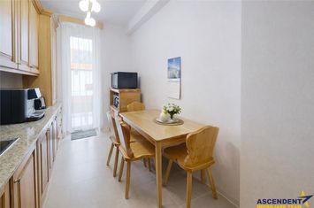Apartament 2 camere de vanzare BARTOLOMEU - Brasov anunturi imobiliare Brasov
