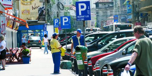 Scandal pe locurile de parcare cu plată