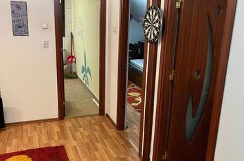Apartament 3 camere de vanzare SUCEAVA - Suceava anunturi imobiliare Suceava