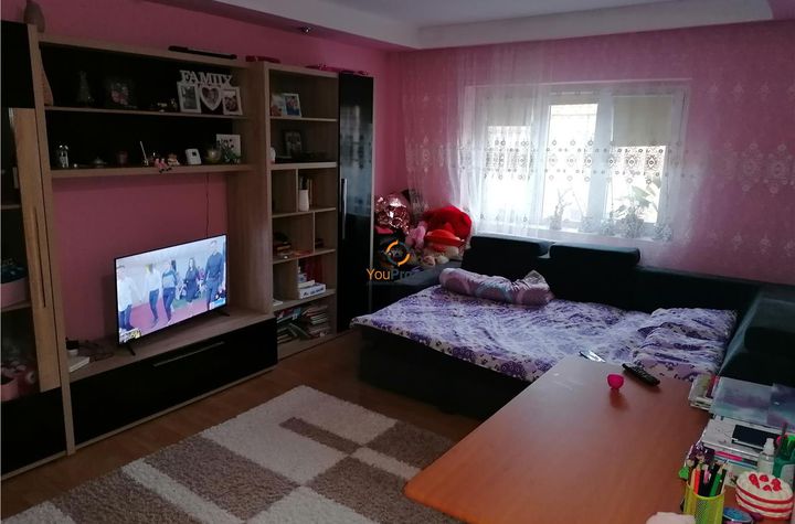 Apartament 2 camere de vanzare SOARELUI - Timis anunturi imobiliare Timis