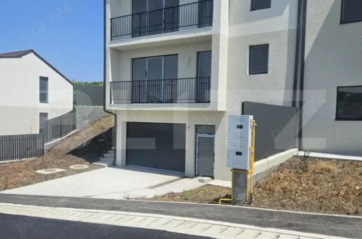 Vilă - 4 camere de vanzare CHINTENI - Cluj anunturi imobiliare Cluj