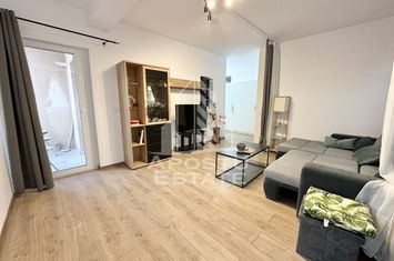 Apartament cu o camera mobilat, la etaj intermediar in Giroc la asfalt anunturi imobiliare Timis