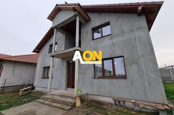Casa Individuala 6 Camere, Zona Barabant anunturi imobiliare Alba