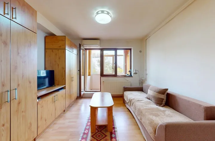 COLENTINA | Doamna Ghica - Garsoniera Gata de Mutat sau Investitie anunturi imobiliare Bucuresti