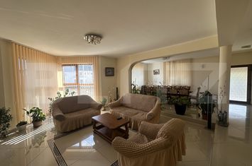 Vilă - 6 camere de vanzare PAULESTI - Satu Mare anunturi imobiliare Satu Mare