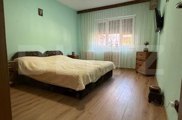 Apartament 3 camere de vanzare ASTRA - Brasov anunturi imobiliare Brasov