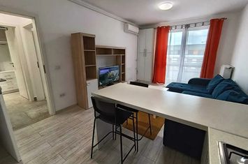 Apartament 2 camere de vanzare TRACTORU - Brasov anunturi imobiliare Brasov