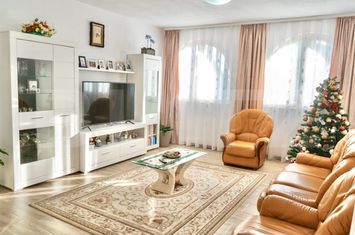 Casă - 6 camere de vanzare CETATE - Alba anunturi imobiliare Alba