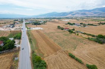 Teren 20.000 mp în Xiropotamos, lângă nod rutier anunturi imobiliare Grecia