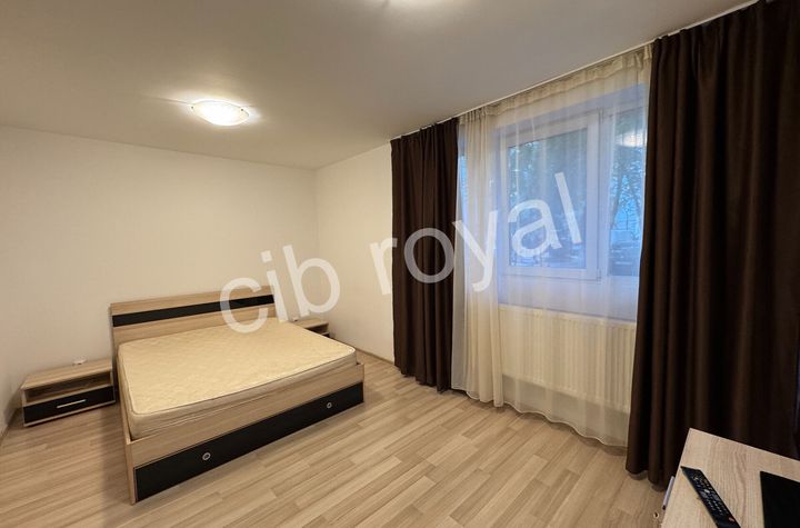 Inchiriez garsoniera Iancului vis a vis de metrou,Sos. Mihai Bravu 67-73 anunturi imobiliare Bucuresti