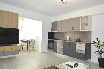 Apartament 3 camere de inchiriat UNIRII - Bucuresti anunturi imobiliare Bucuresti