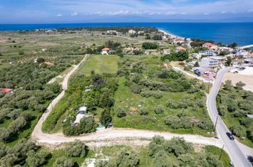 Teren 1.002,96 mp în Skala Prinos — 800 metri de plajă anunturi imobiliare Grecia