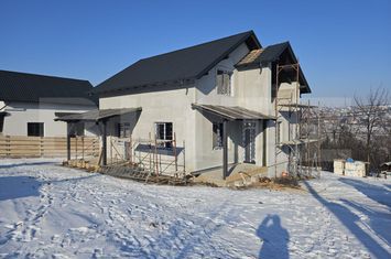 Casă - 5 camere de vanzare VALEA ADANCA - Iasi anunturi imobiliare Iasi