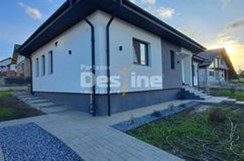 Casă - 4 camere de vanzare IASI - Iasi anunturi imobiliare Iasi