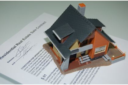 Piata imobiliara, "curatata" de introducerea certificatelor energetice?