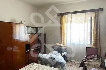 Casă - 1 camere de vanzare VALENTA - Bihor anunturi imobiliare Bihor